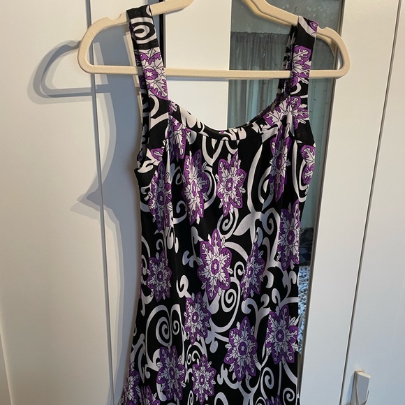 Blouse - Picture 2 of 10